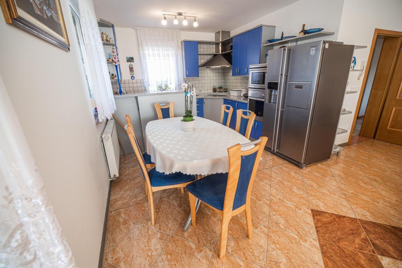 Apartment Zelimlje Škofljica Habitación foto