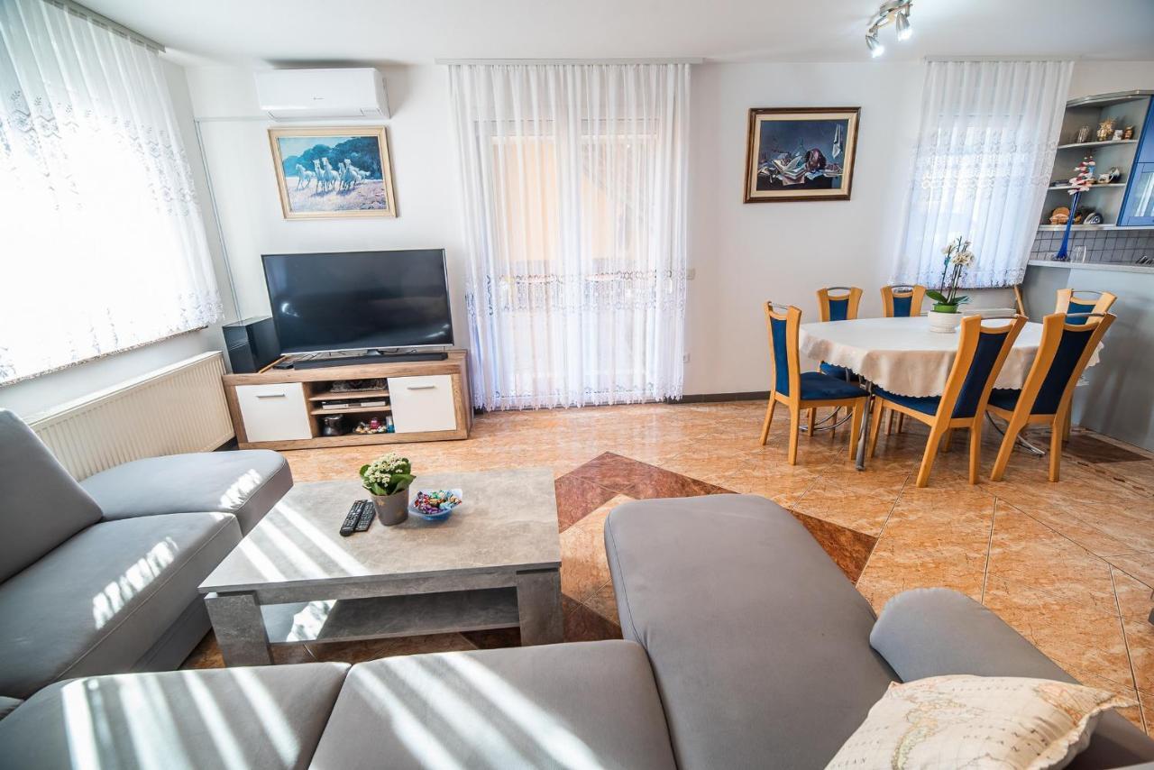 Apartment Zelimlje Škofljica Habitación foto