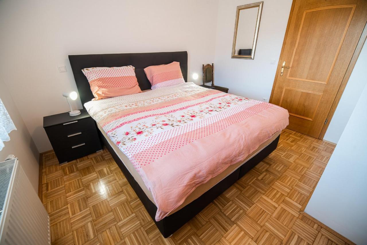 Apartment Zelimlje Škofljica Habitación foto